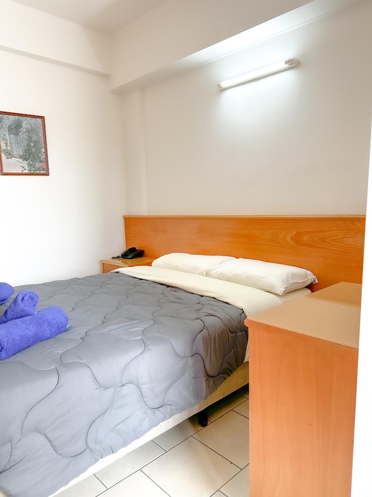 Denis Hotel Никосия Экстерьер фото